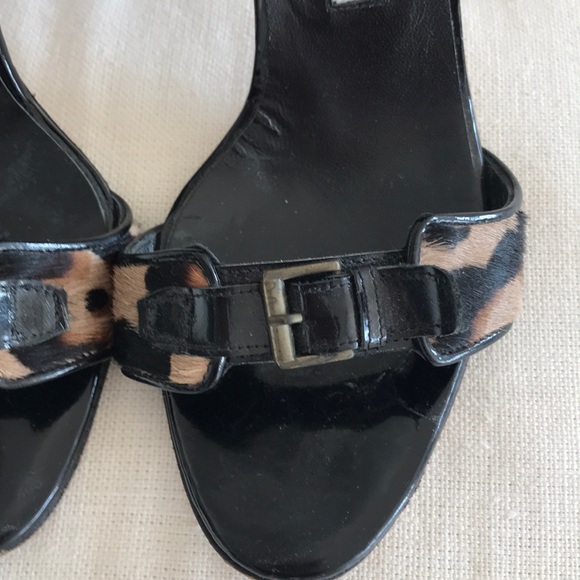 Manolo Blahnick strappy heels w leopard pony skin - Picture 2 of 6